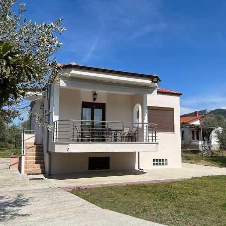 Villa Calypso Skala Rachoni  Exteriör bild